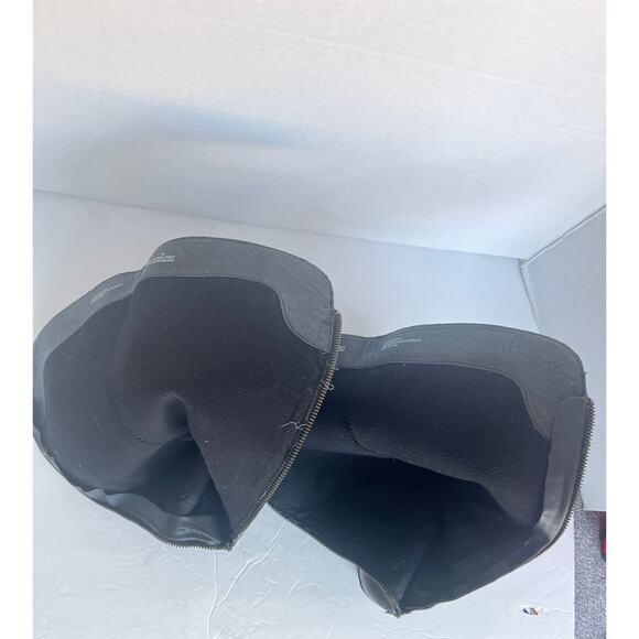 BORN Women’s BITSY Tall Knee High Black Leather Full Back Zipper Boots Sz 7 - Picture 9 of 11